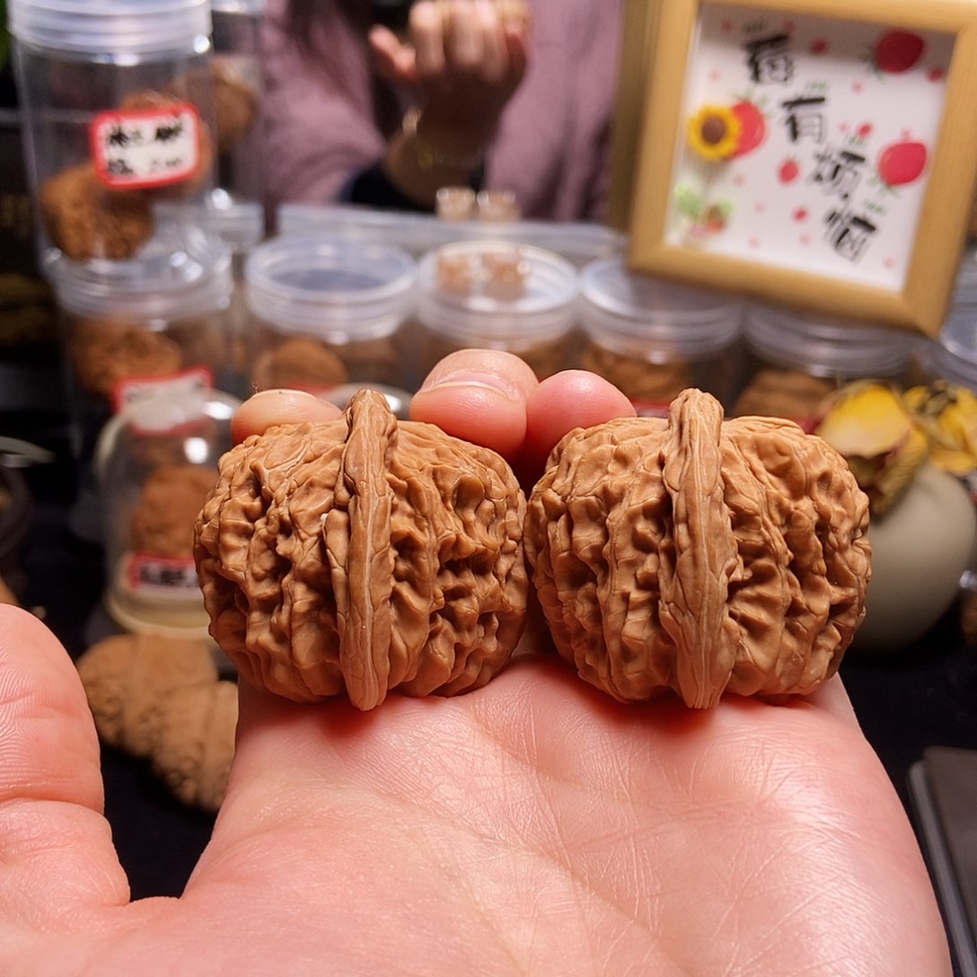 文玩核桃吊坠43全品山地楼子