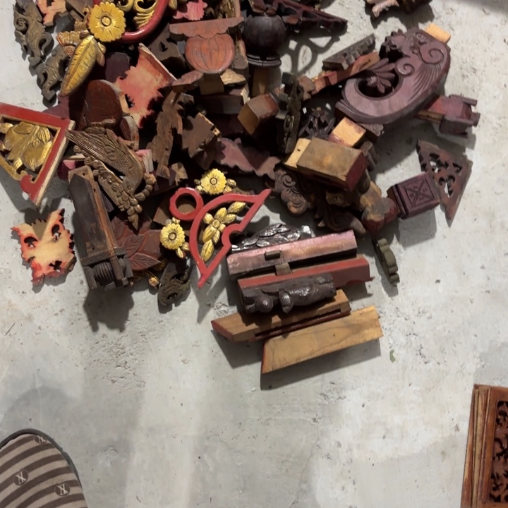 盛***饰家具紫檀木类啦木雕