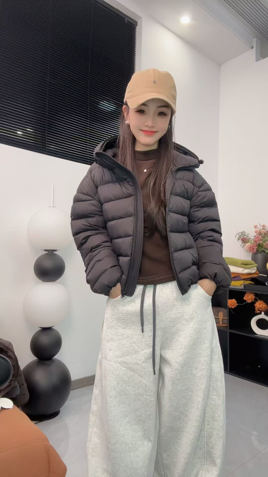 507979【DG】2025冬季新款泡芙排骨羽绒服女