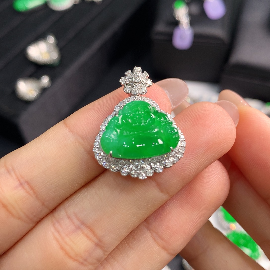 翡翠18K金镶嵌颈饰福利阳色佛公