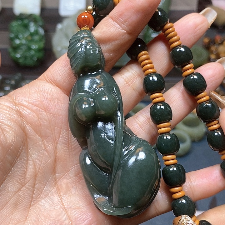 和田玉挂件未镶嵌