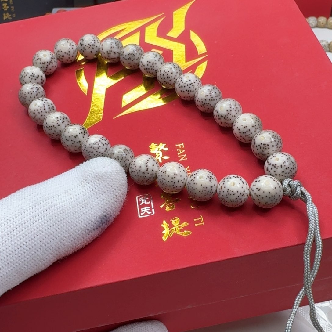 星月菩提手串38梵天糯冰月留白针尖星10手持