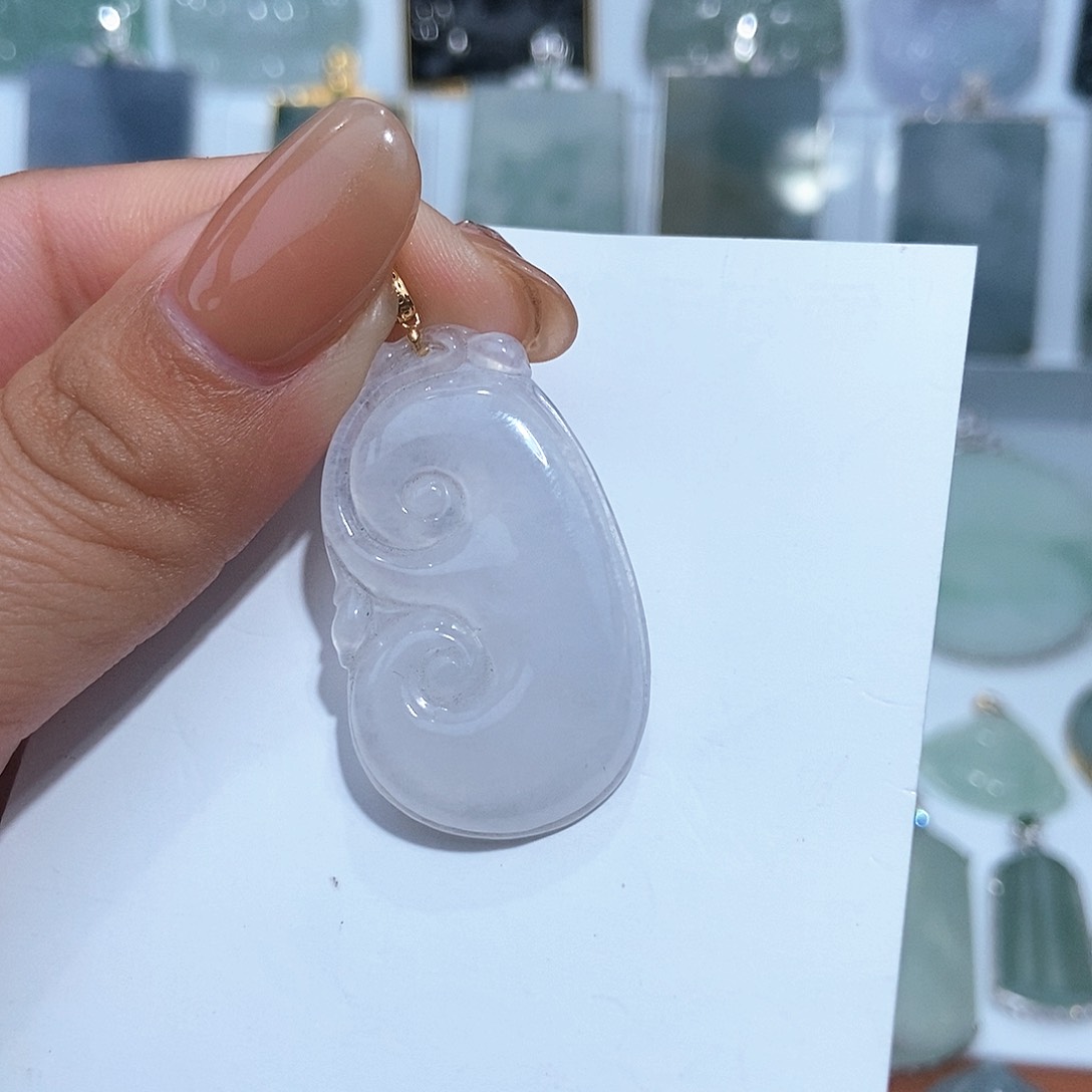 翡翠吊坠(不含链)18K金镶嵌