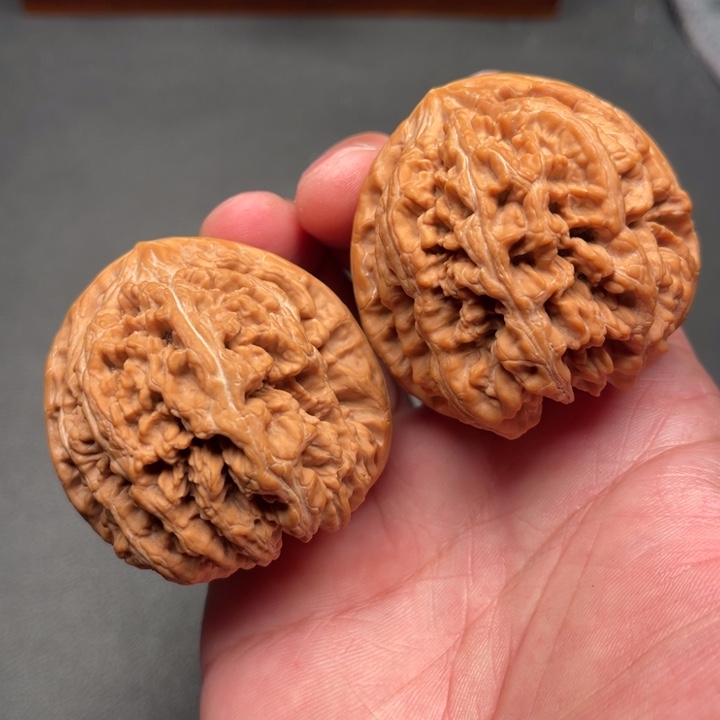 文玩核桃把件大粗筋