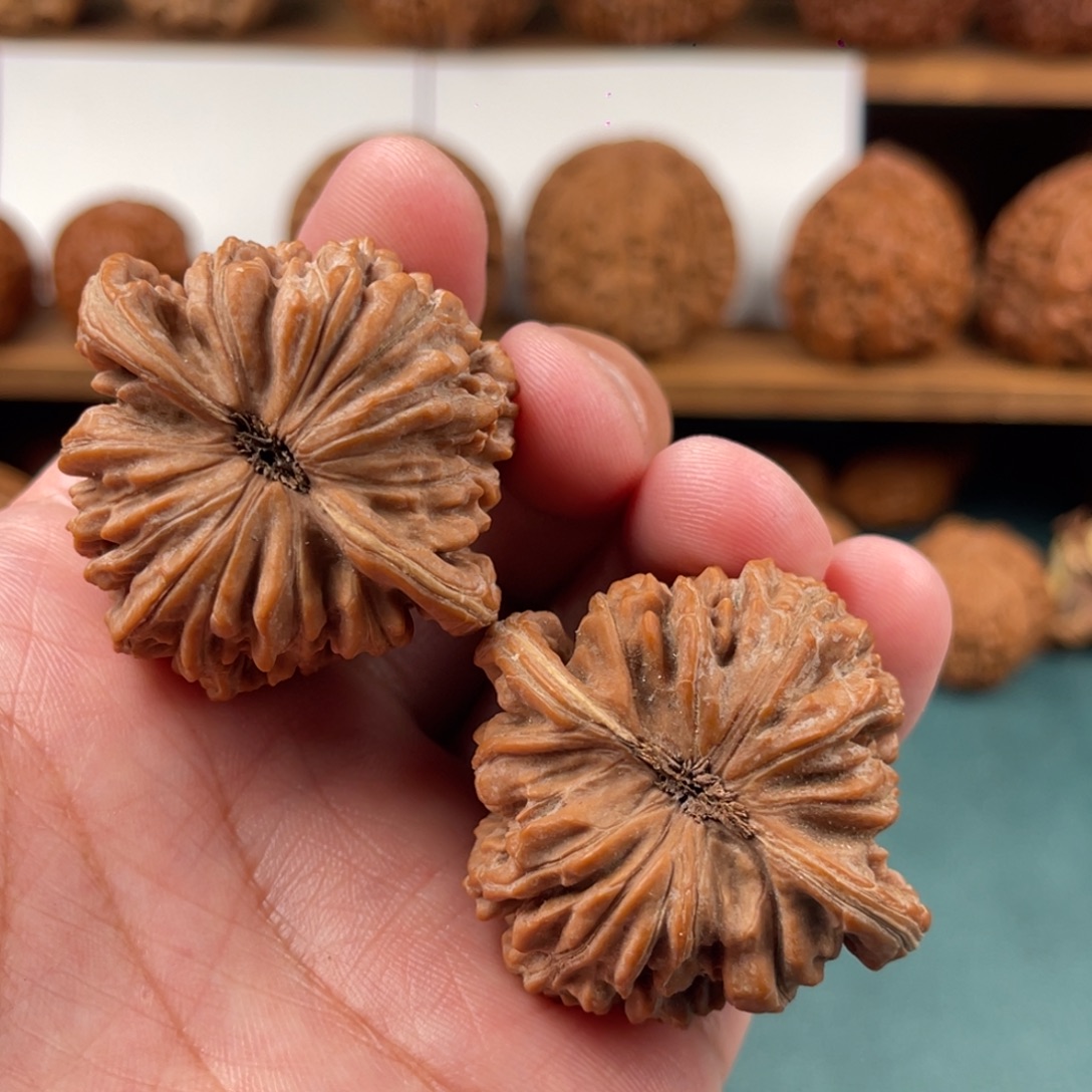 文玩核桃平谷四座楼42