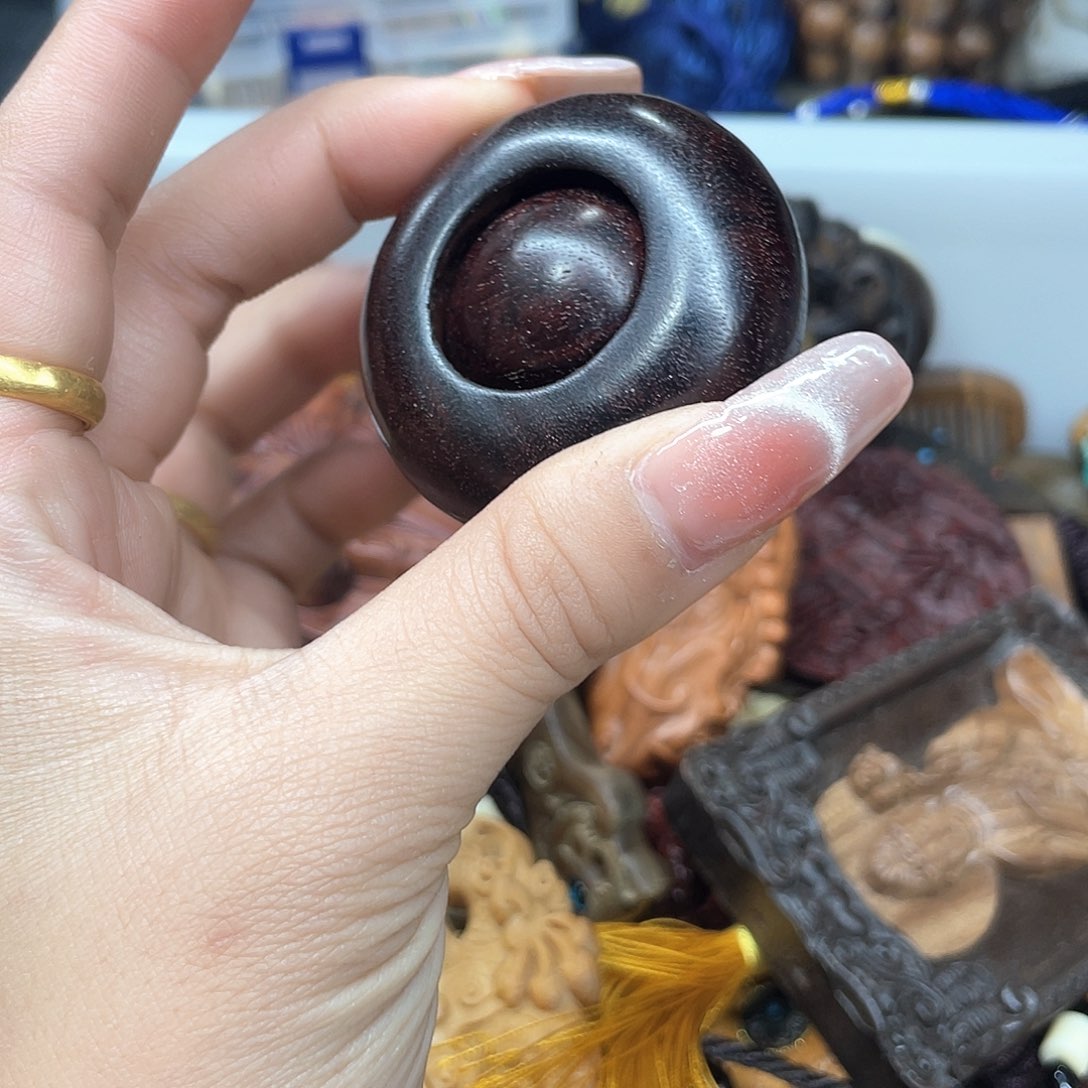 维腊木（绿檀）无事牌