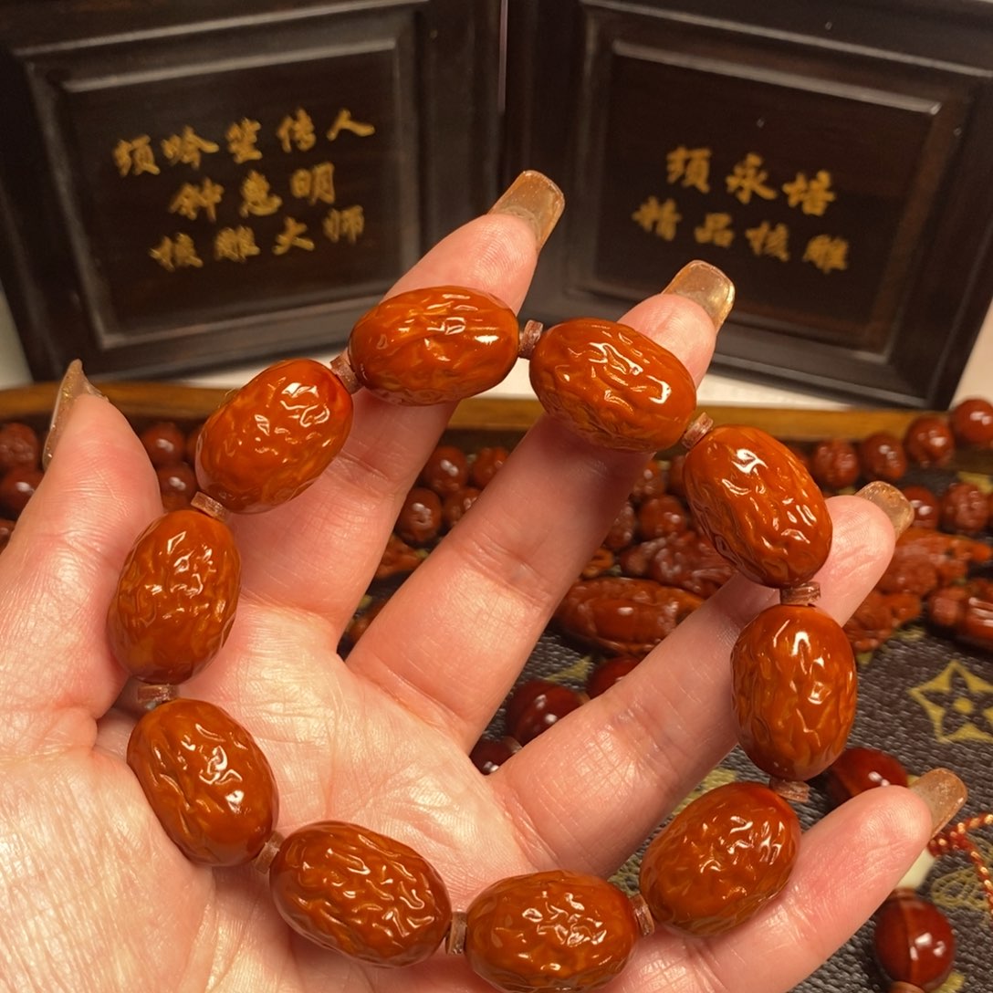 橄榄核吊坠大枣11