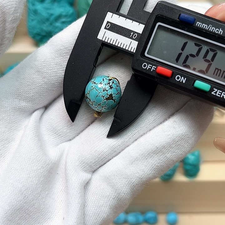 绿松石珠宝未镶嵌