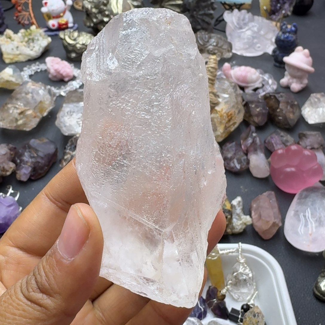 石材喜玛扭转水晶