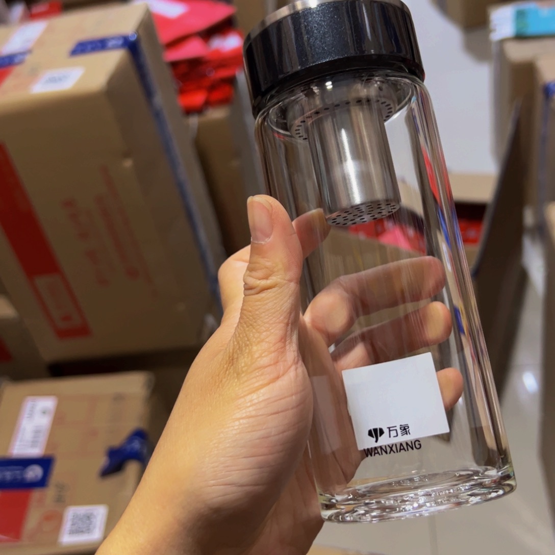 万象u193灰色单层烫手玻璃杯380没有被套
