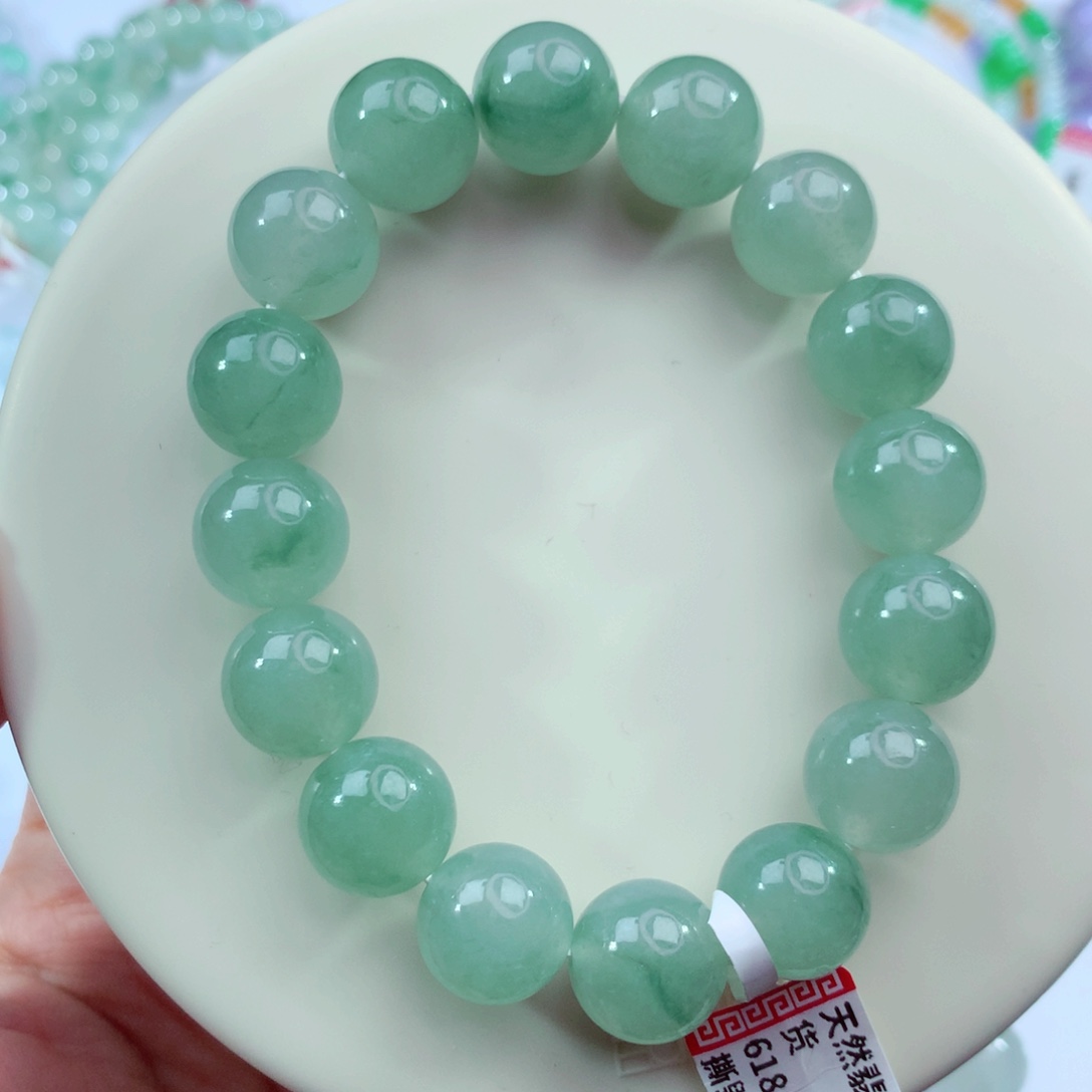 翡翠未镶嵌手链卡12.8