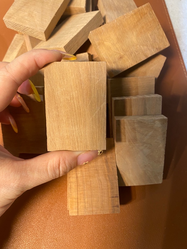 檀香木461牌（未打磨）