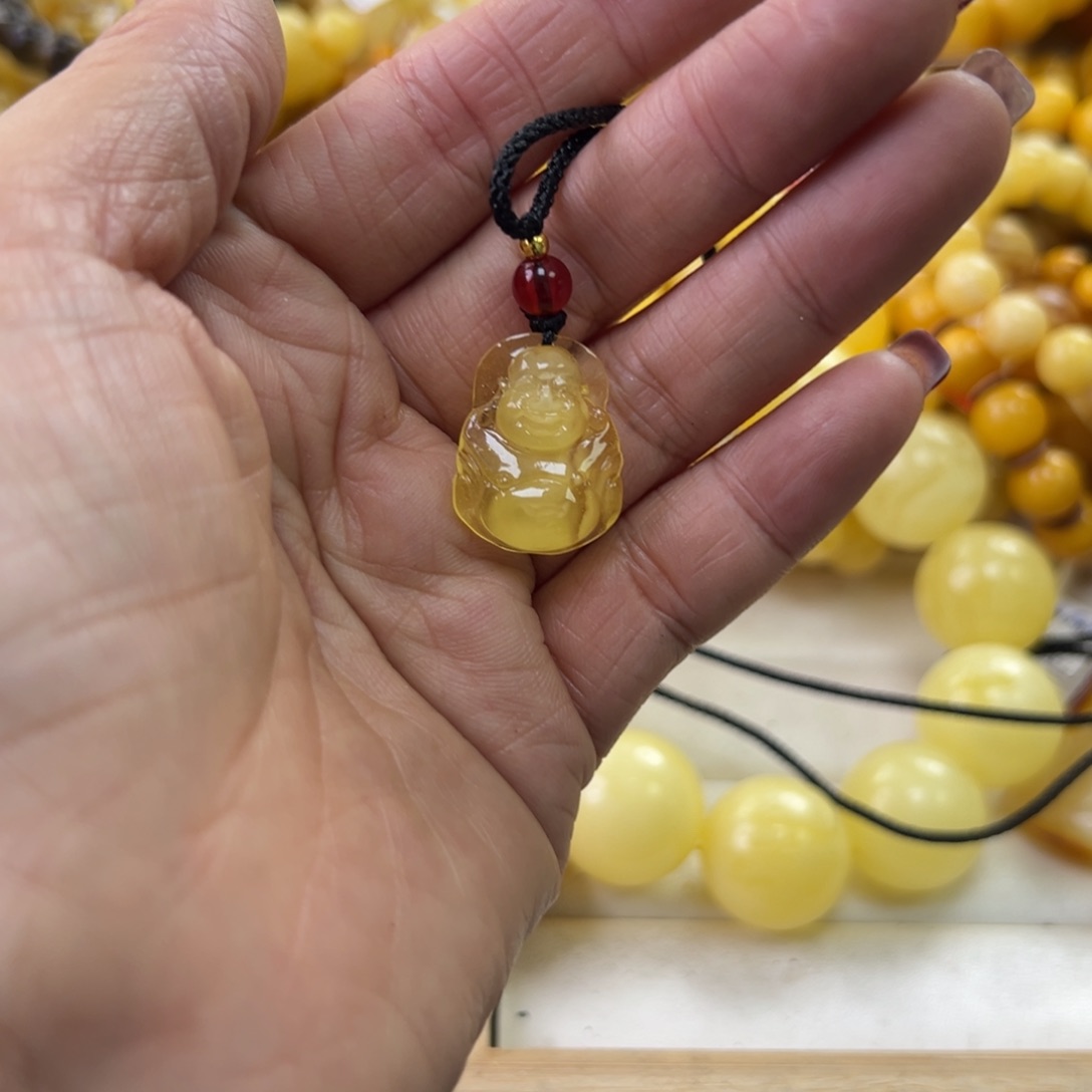 琥珀珠宝奇石未镶嵌