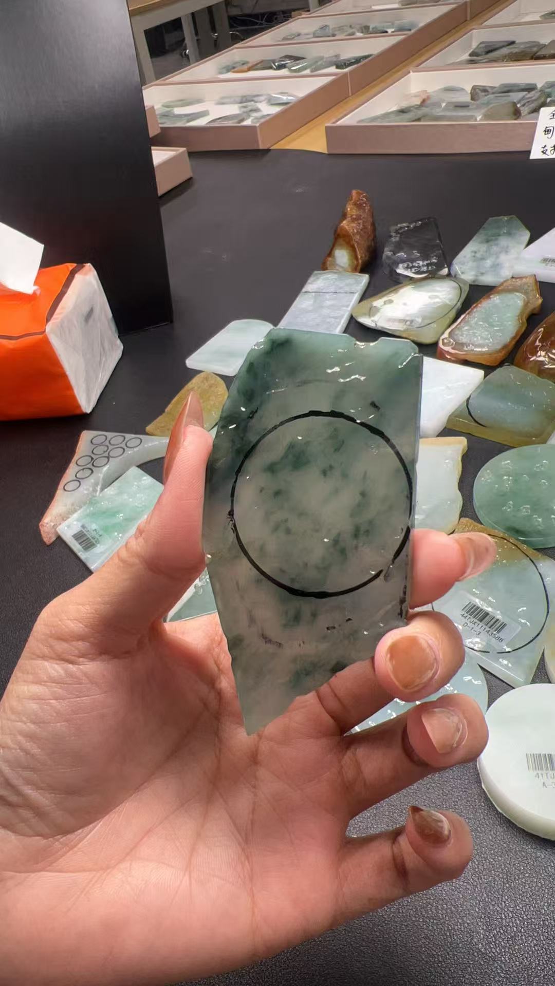 翡翠片料定制雕刻