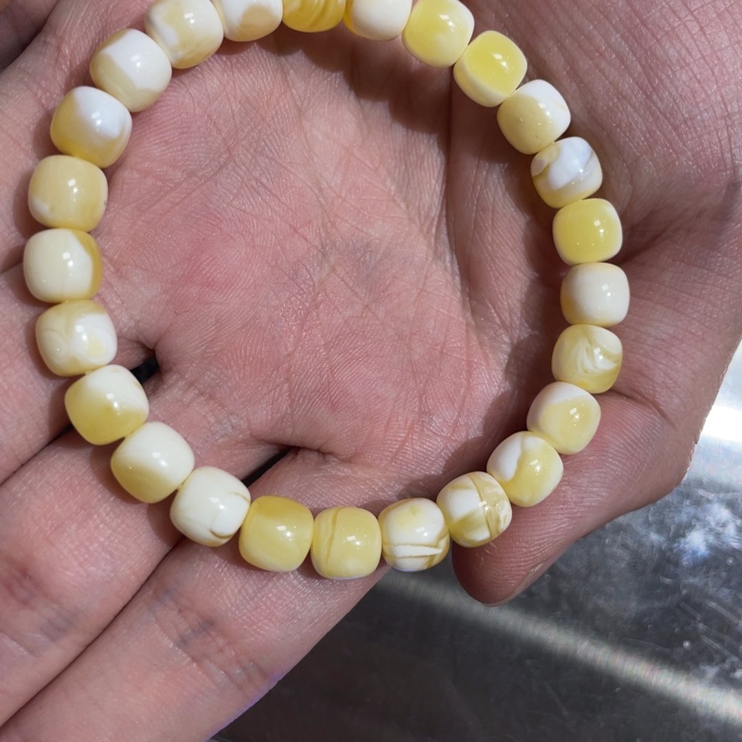 未镶嵌琥珀手链鲁*西8mmmmmmmmmmm