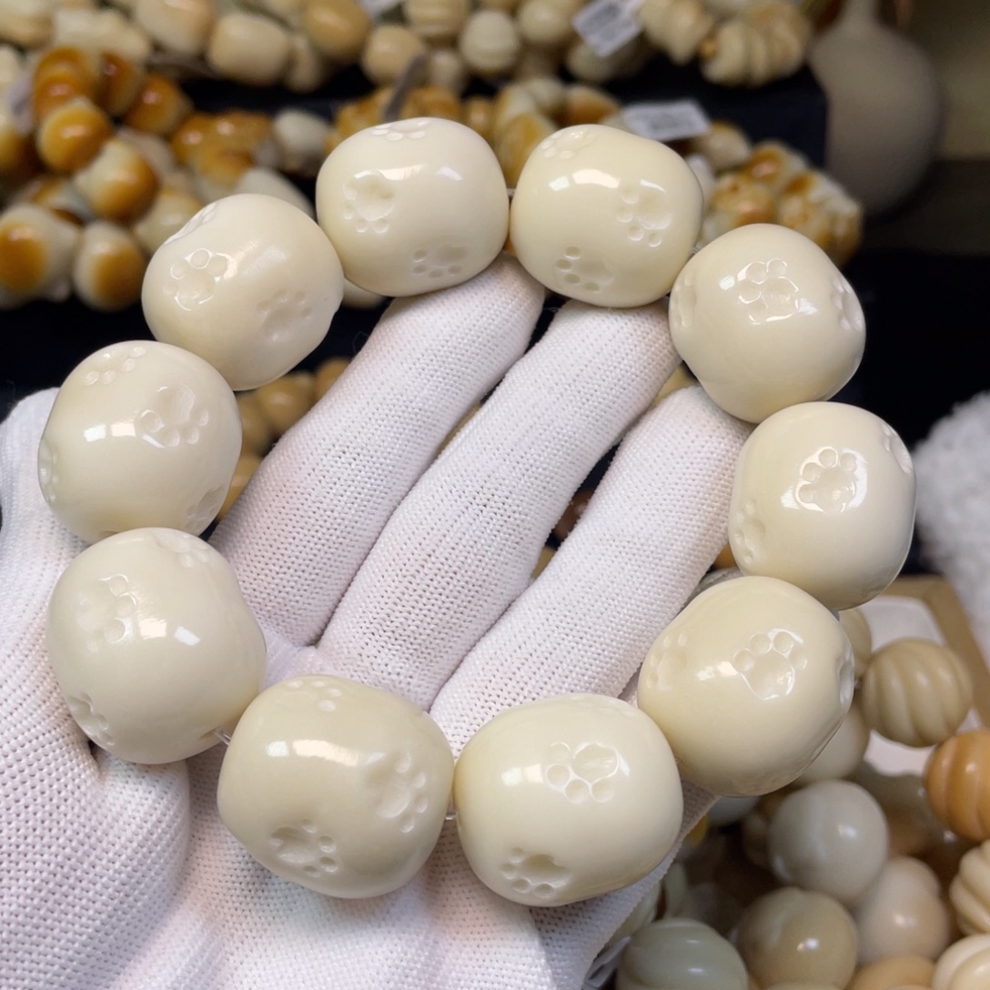 手串菩提根/象牙果114踏雪桶瑕疵