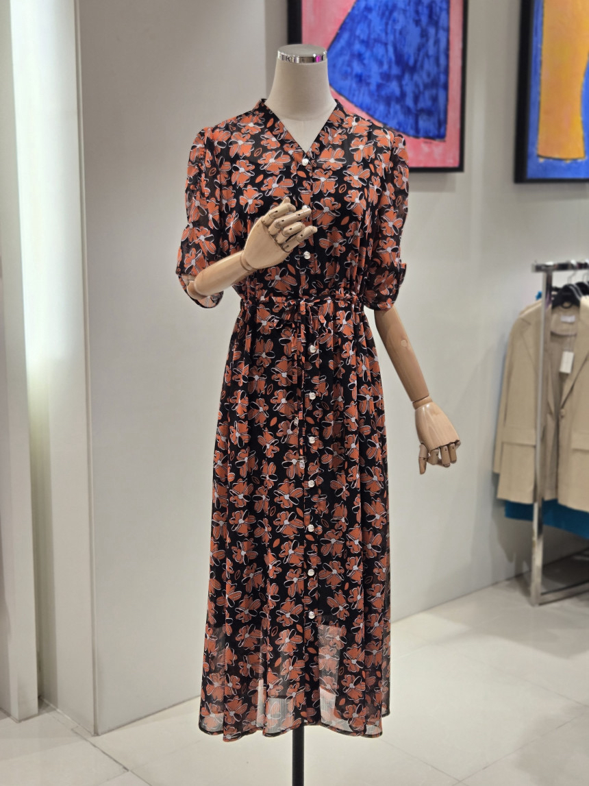 闪闪兒 韩国高级贵牌女装 25夏季 碎花优雅气质夏季连衣裙 9282