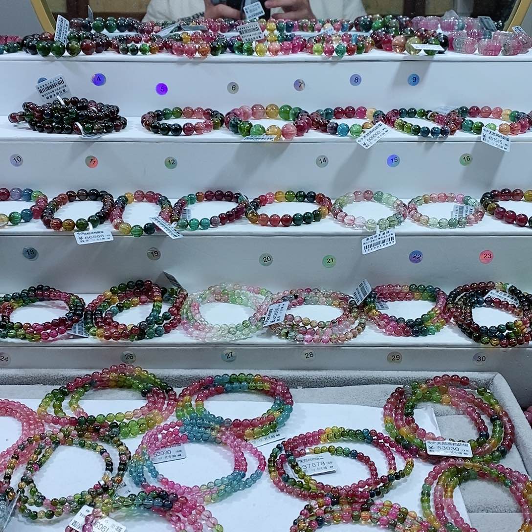 碧玺碧玺未镶嵌碧玺