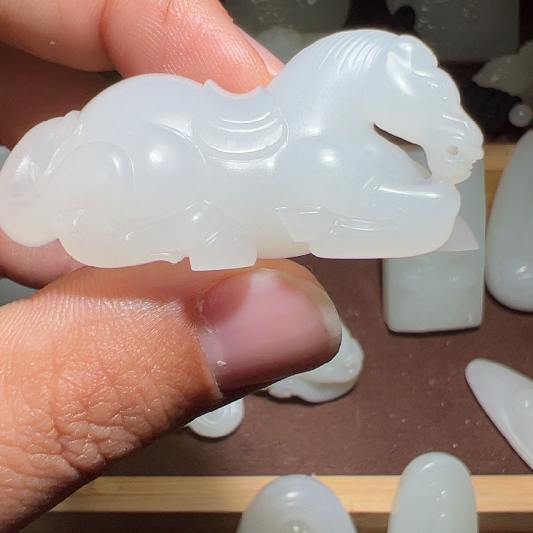 和田玉挂件未镶嵌卡****西