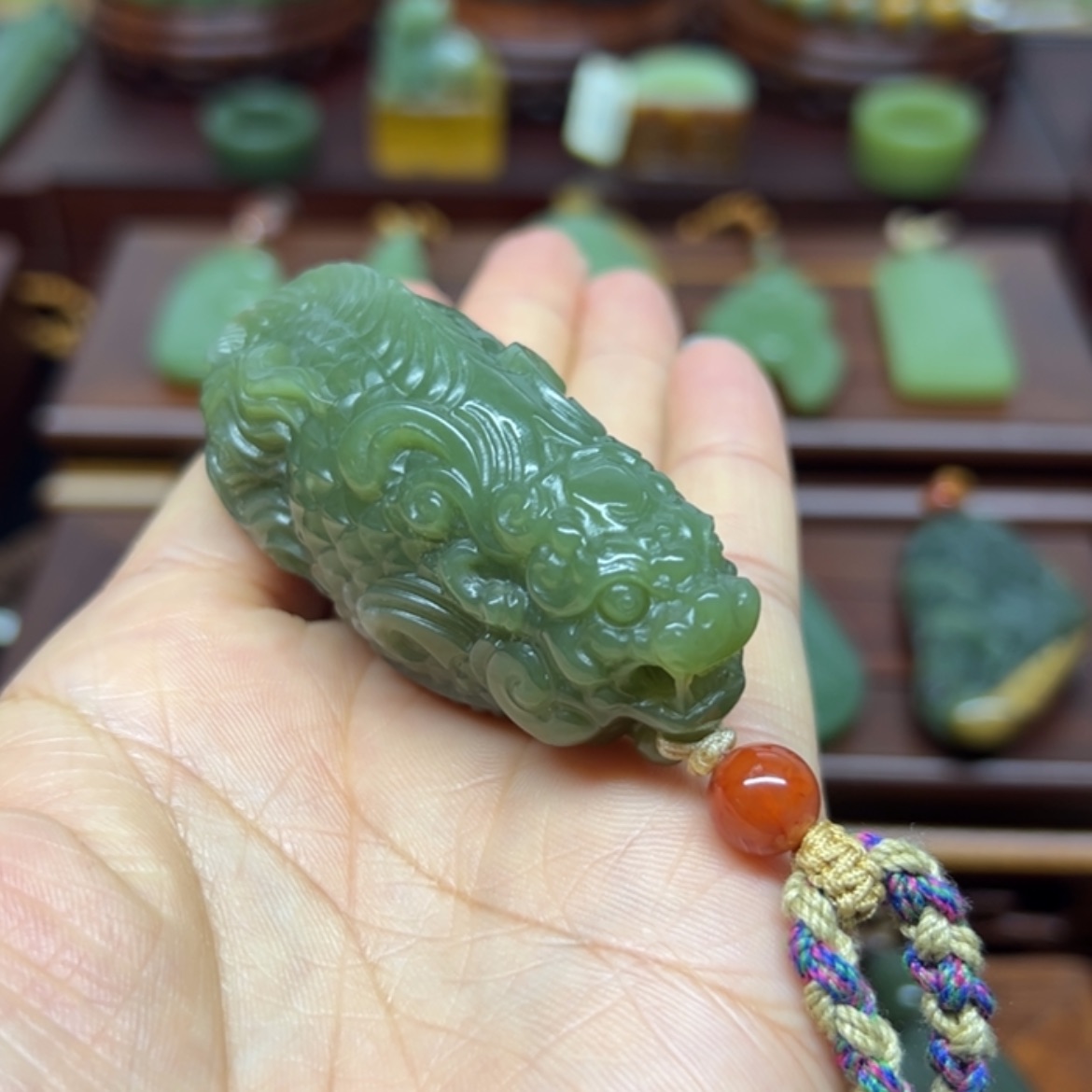 【闪购商品】岫岩老玉（透闪石质玉）未镶嵌把件龙鱼