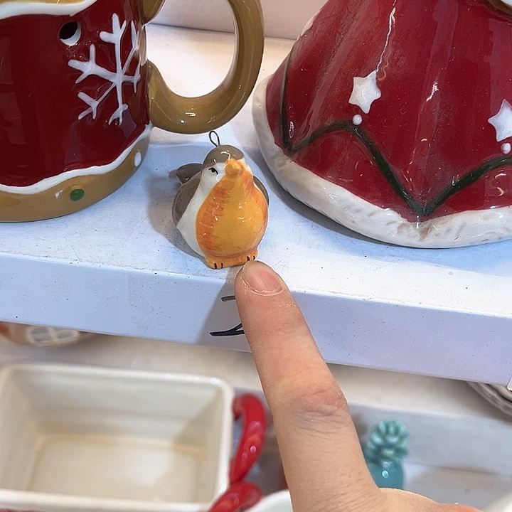 摆件董***陶瓷微瑕介意慎拍