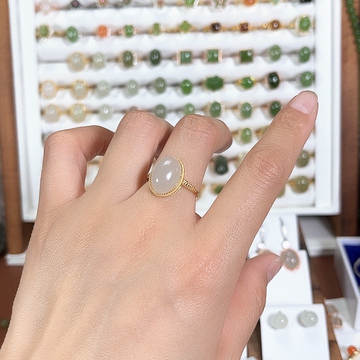 和田玉戒指银S925镀金镶嵌