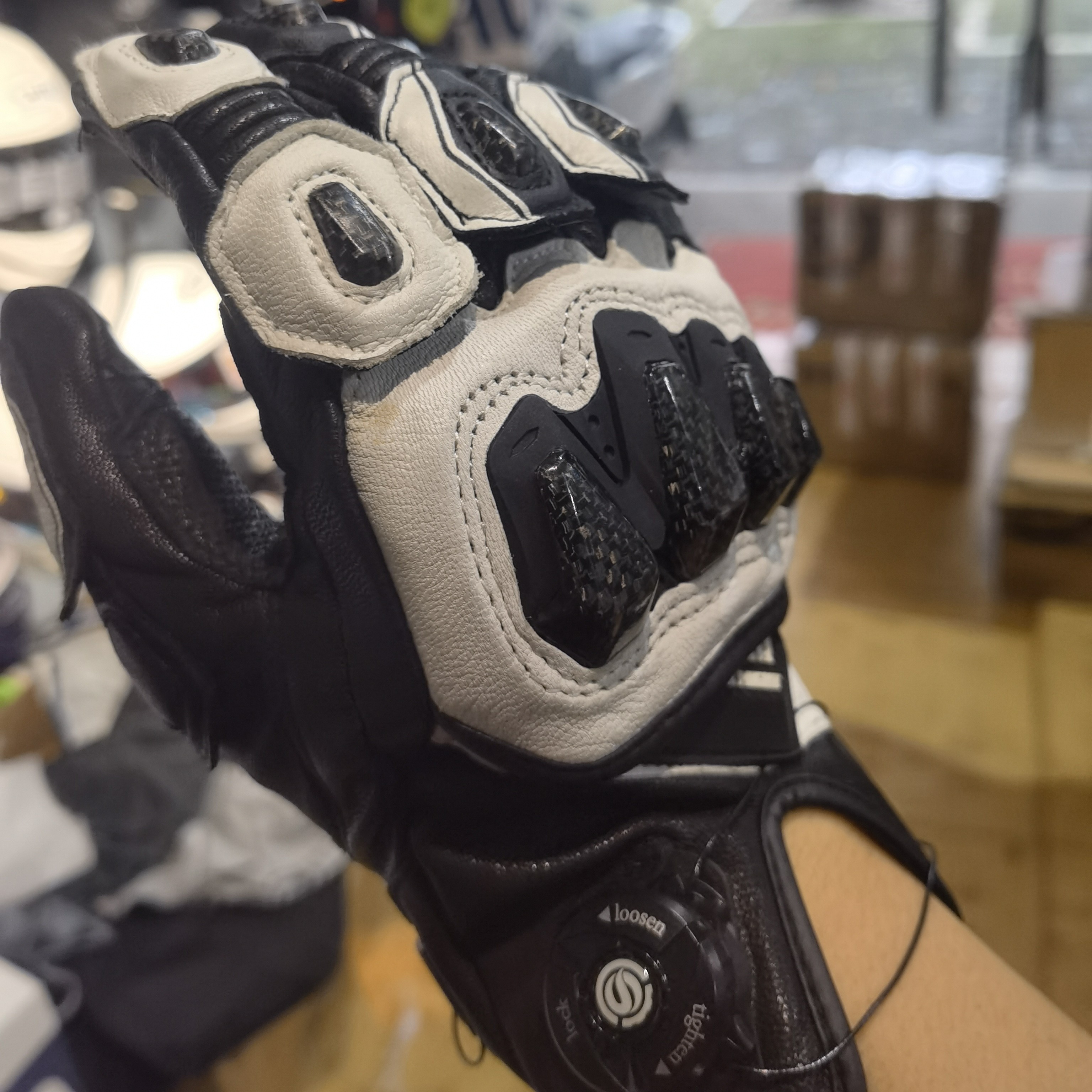 机车手套防摔透气