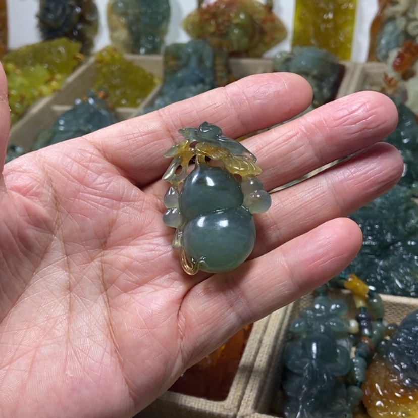 【闪购商品】未镶嵌蛇纹石玉颈饰子*?