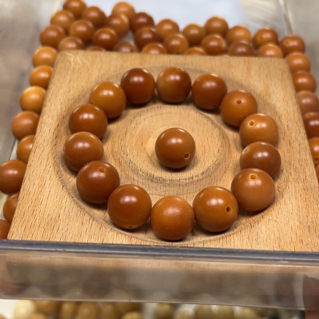 吊坠白玉菩提焦糖圆珠卡14的36颗