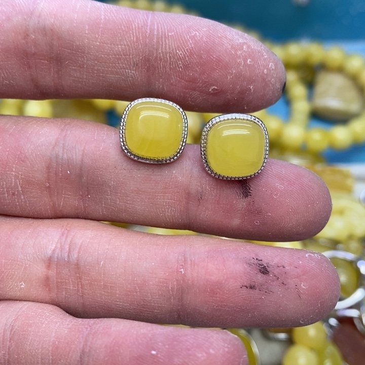 蜜蜡裸石银S925镶嵌耳钉