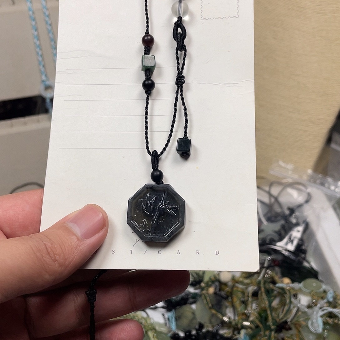 蛇纹石玉合金颈饰