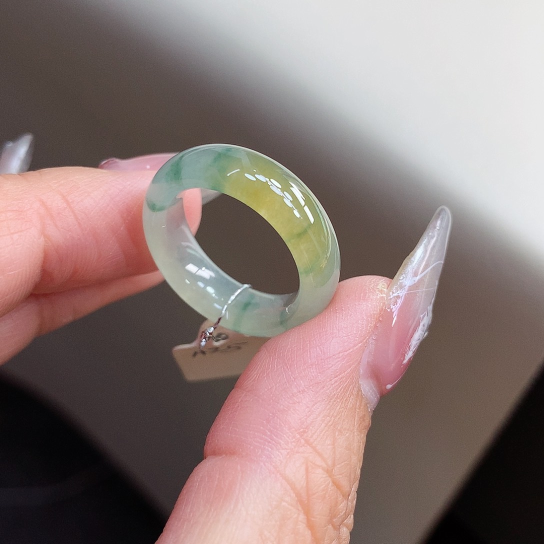 翡翠戒指未镶嵌14-15号