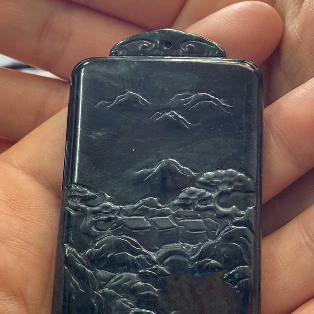 翡翠未镶嵌颈饰c671