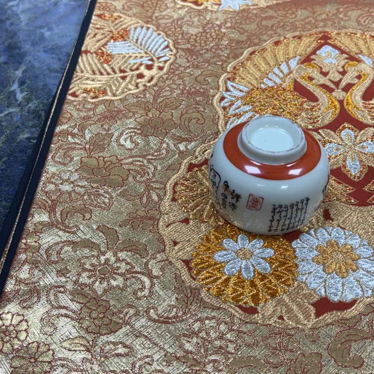 【闪购商品】半****羊陶瓷马克杯带盖勺