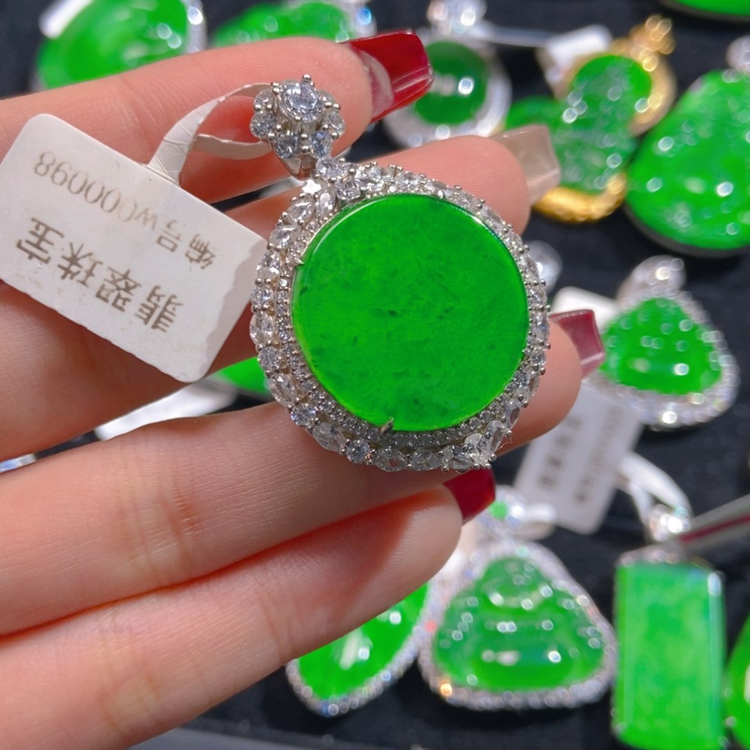 翡翠吊坠(不含链)银S925镶嵌