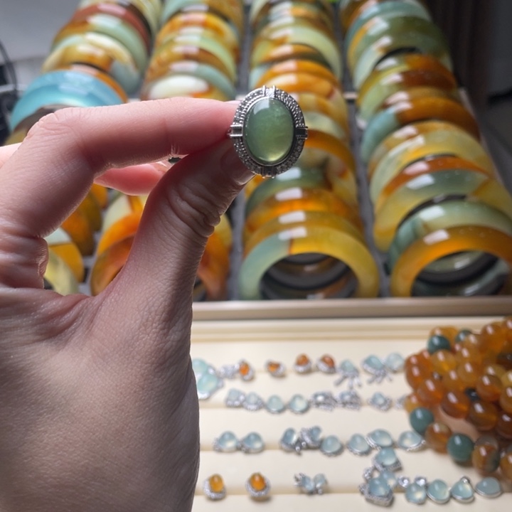 蛇纹石玉戒指银S925镶嵌c**～