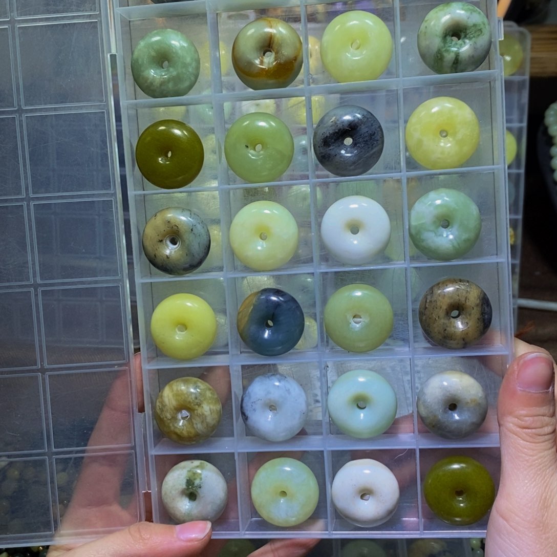 蛇纹石玉其他合金83