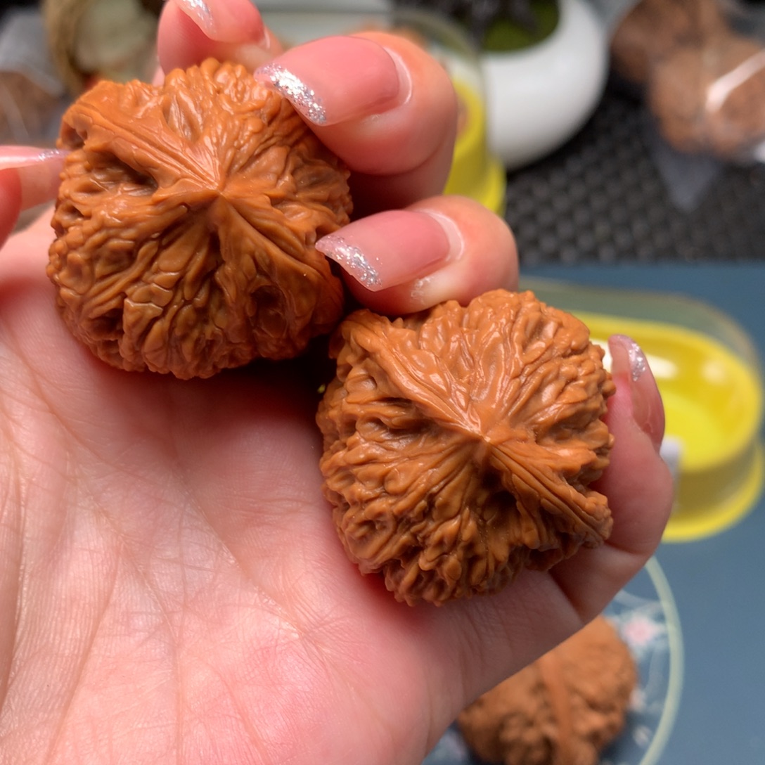 李***等文玩核桃把件38-6262-1