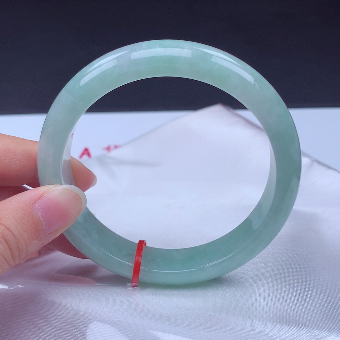 翡翠手镯未镶嵌61圈001139