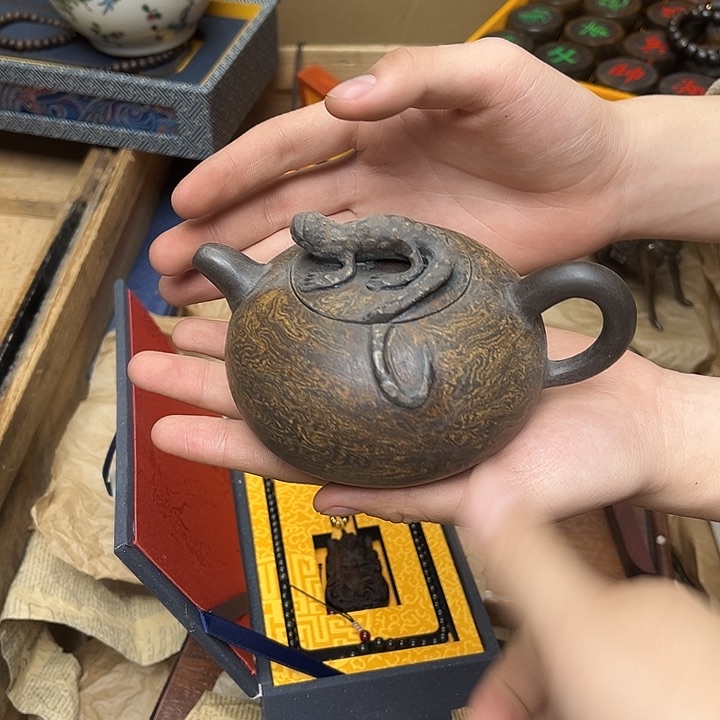 大叶紫檀（黑酸枝木类）