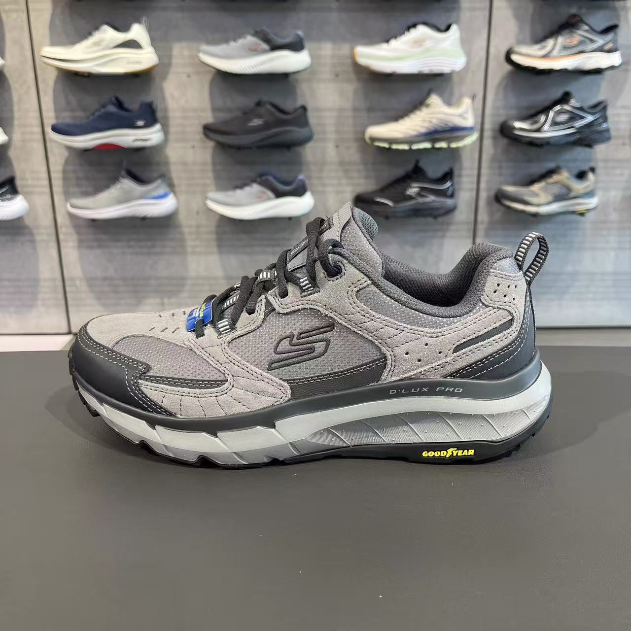 【城市户外鞋】斯凯奇男士秋冬绑带户外运动休闲鞋237755