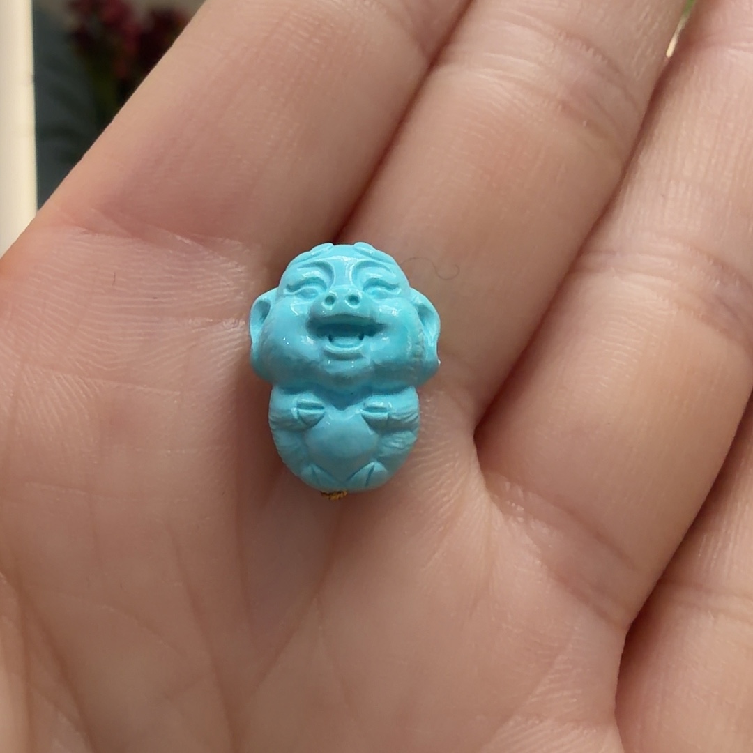 绿松石未镶嵌颈饰