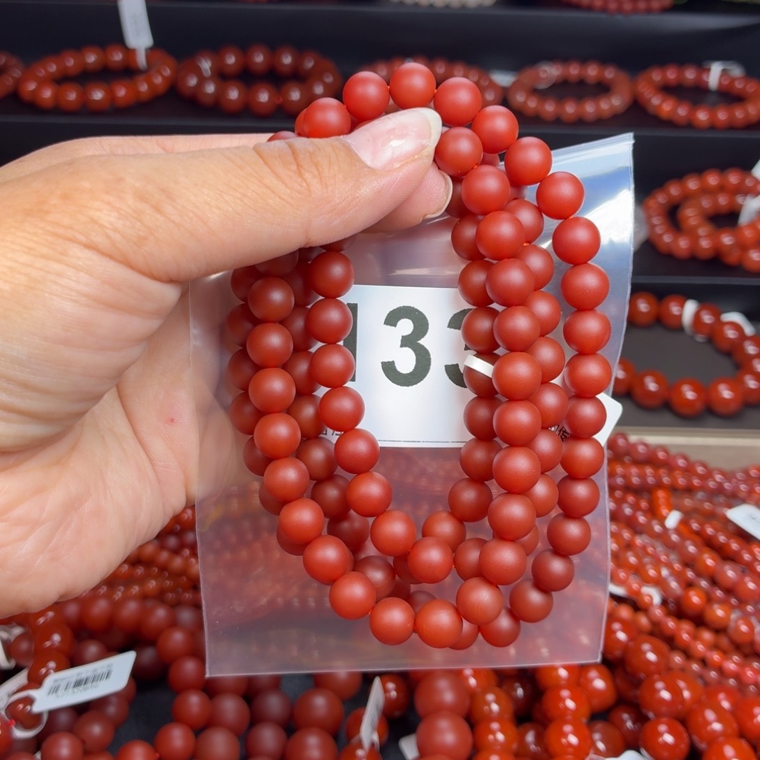 宇***大玛瑙/玉髓项链未镶嵌