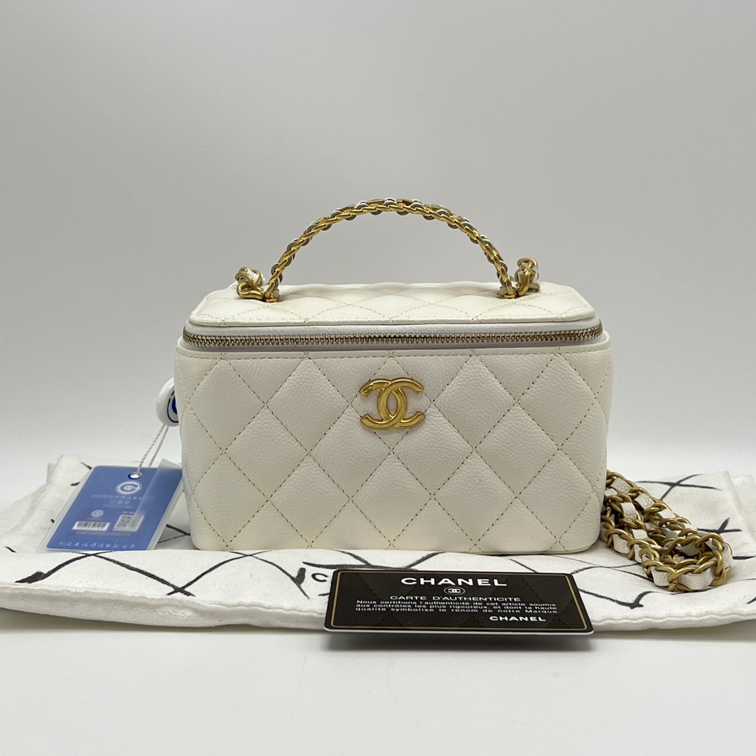 95新 Chanel/香奈儿 白金镂空手柄荔枝牛皮化妆盒02021