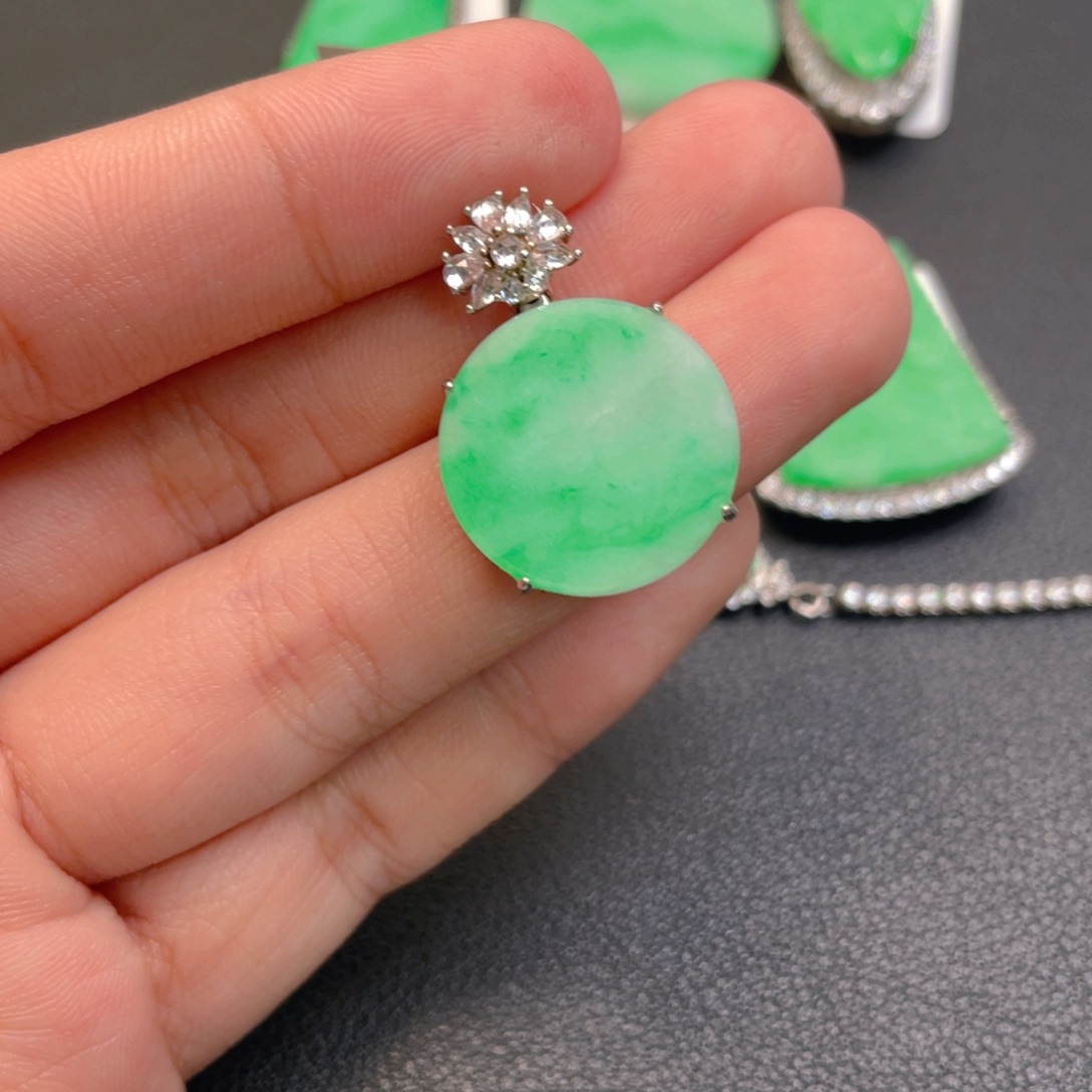 翡翠银S925镶嵌吊坠(不含链)