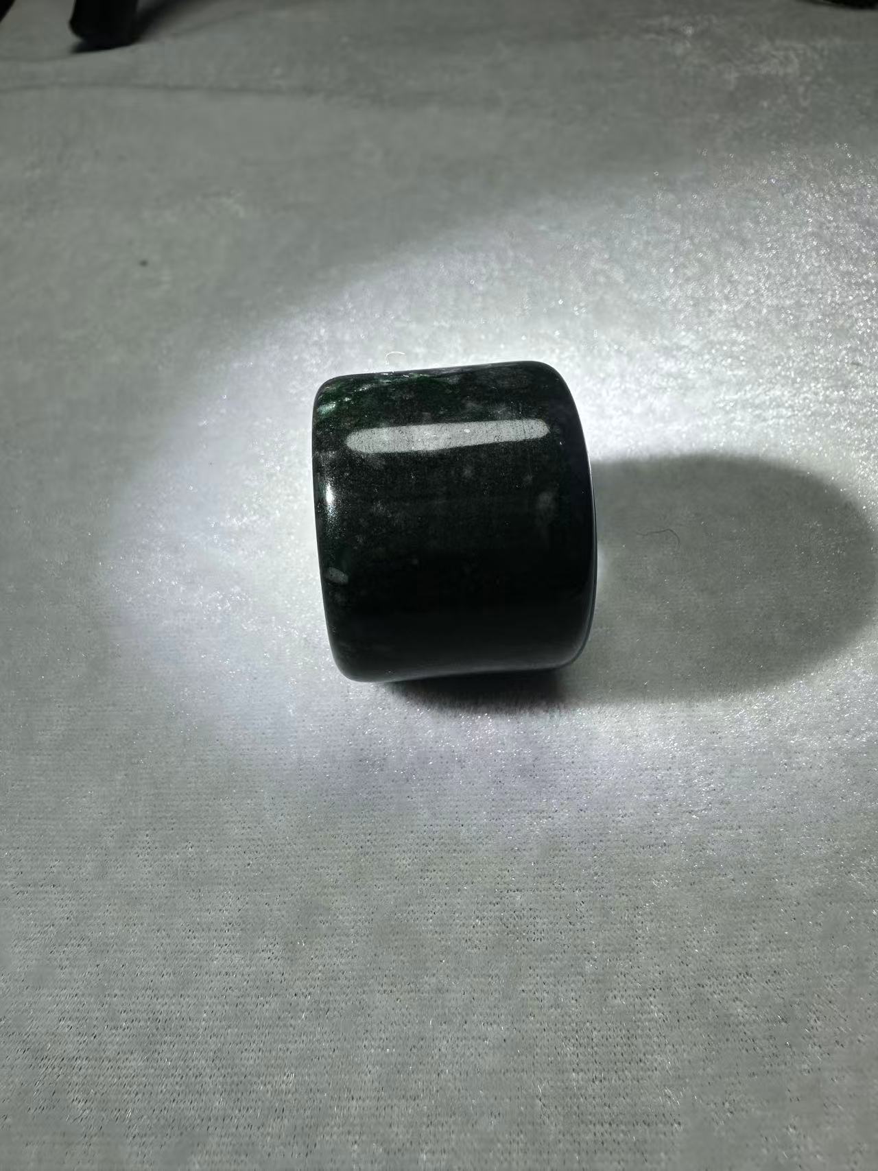 西藏药王石时尚男款扳指个性藏玉指环（多样性发货）