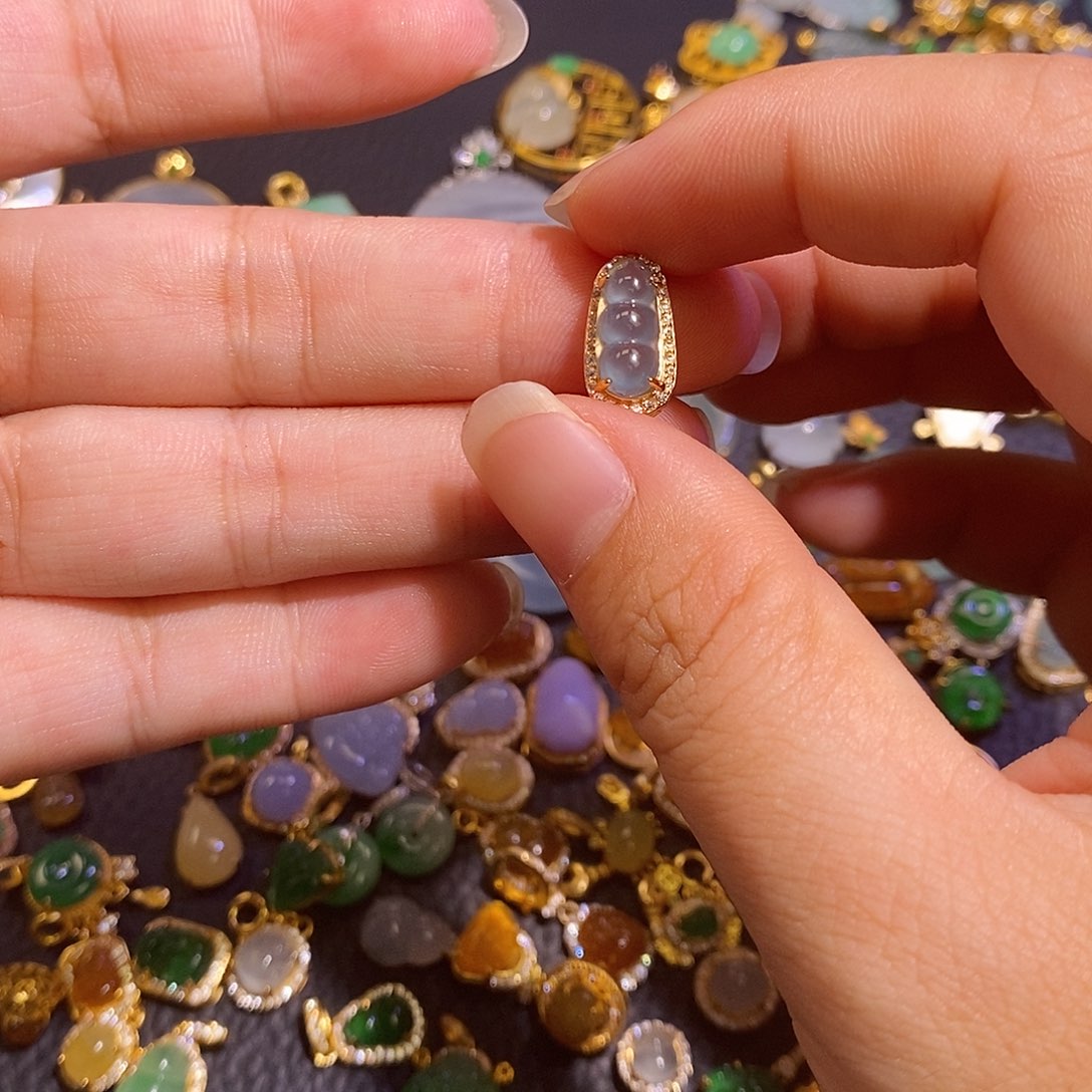 翡翠银S925镶嵌颈饰