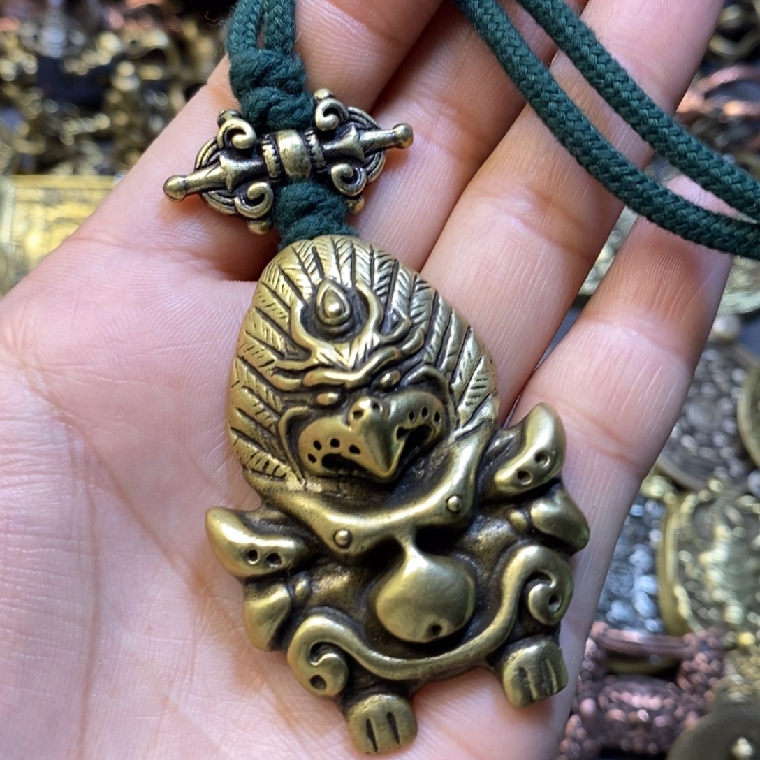 藏式大鹏鸟搭配挂件