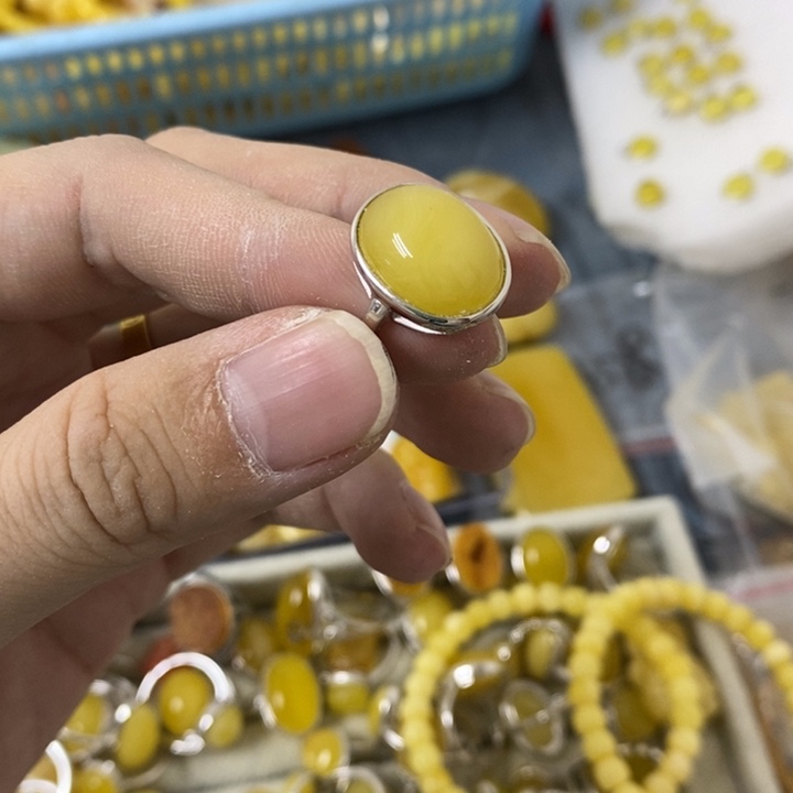 蜜蜡裸石银S925镶嵌戒指