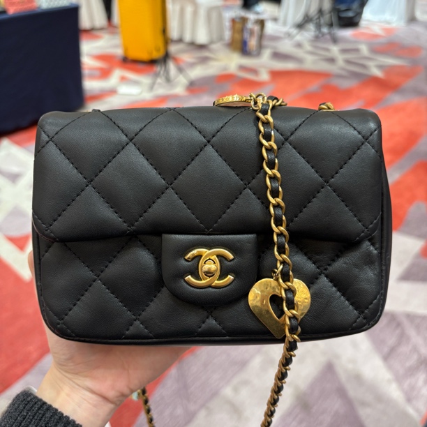 95新 Chanel/香奈儿 98新 大场直播/爱心链方胖子包/10664